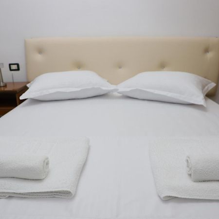Tb One Bedroom Apartment Berat Exterior foto